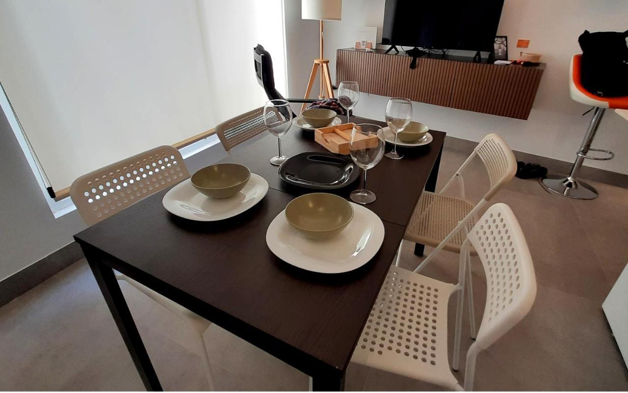 Apartment With Two Suites In The Center Of マラガ エクステリア 写真